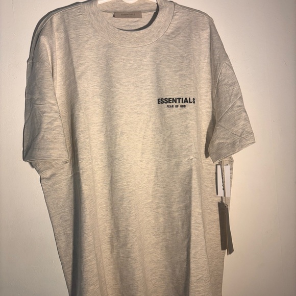 Men's Gray T-Shirt - Picture 1 of 13